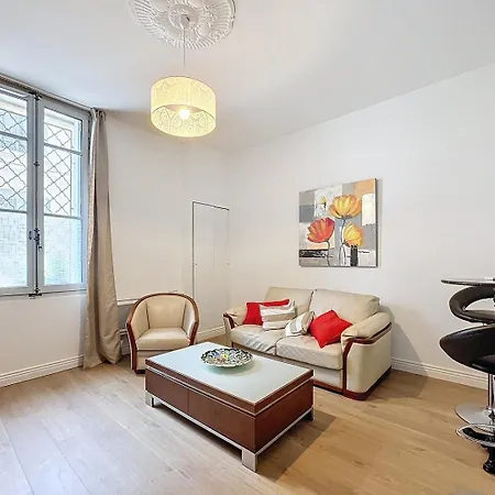 Le Saint Roch, Proche Gare Et Comedie