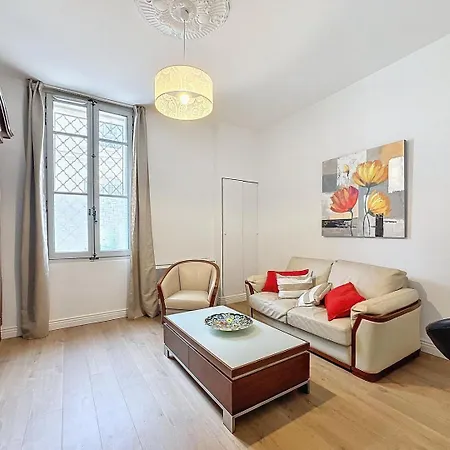 Apartment Le Saint Roch, Proche Gare Et Comedie *